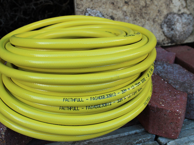 Faithfull Heavy-Duty Reinforced Builder's Hose 30m 12.5mm (1/2in) Diameter FAIHOSE30B12