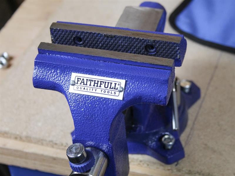Faithfull Light Duty Mechanics Vice 100mm 4in Cast Iron FAIMV100SGLD
