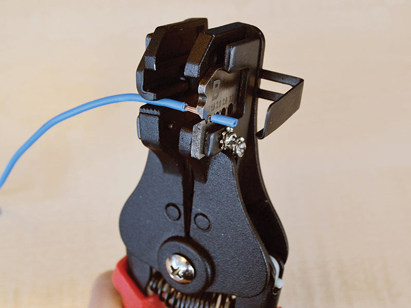 Faithfull Automatic Wire Stripper Capacity 1-3.2mm FAIPLWSAUTO
