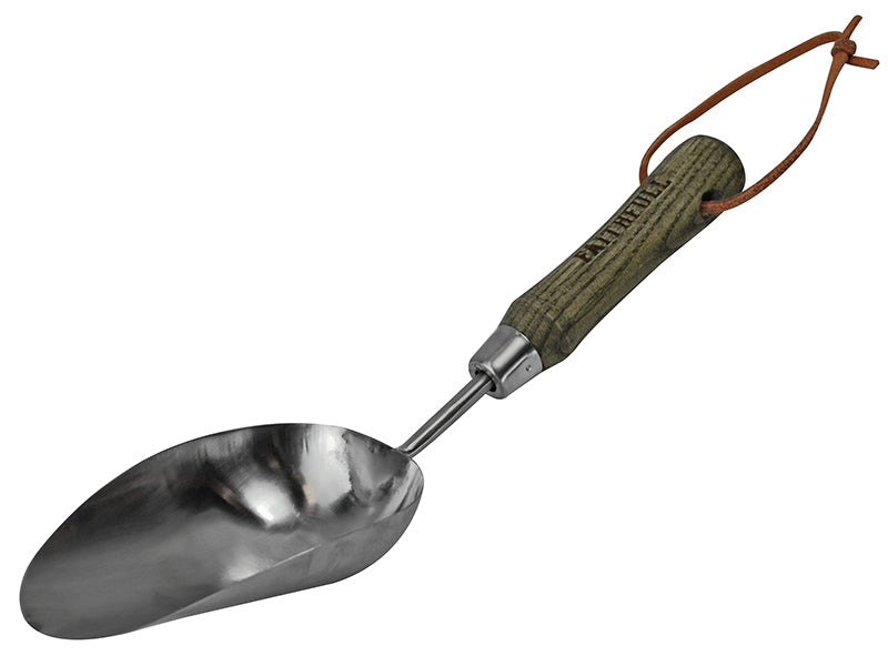 Faithfull Prestige Stainless Steel Hand Scoop Ash Handle FAIPRESHSCOP