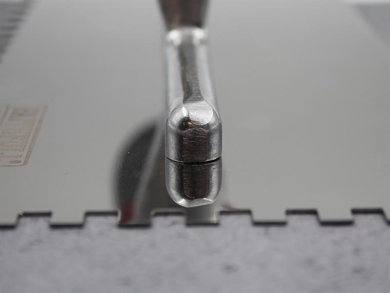 Faithfull Notched Trowel Serrated 6mm Stainless Steel Soft Grip Handle 11 x 4.1/2in FAISGTNOT6SS