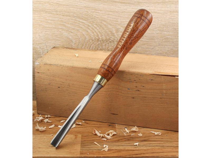 Faithfull V-Straight Parting Carving Chisel 9.5mm 3/8" Wooden Handle FAIWCARV8F
