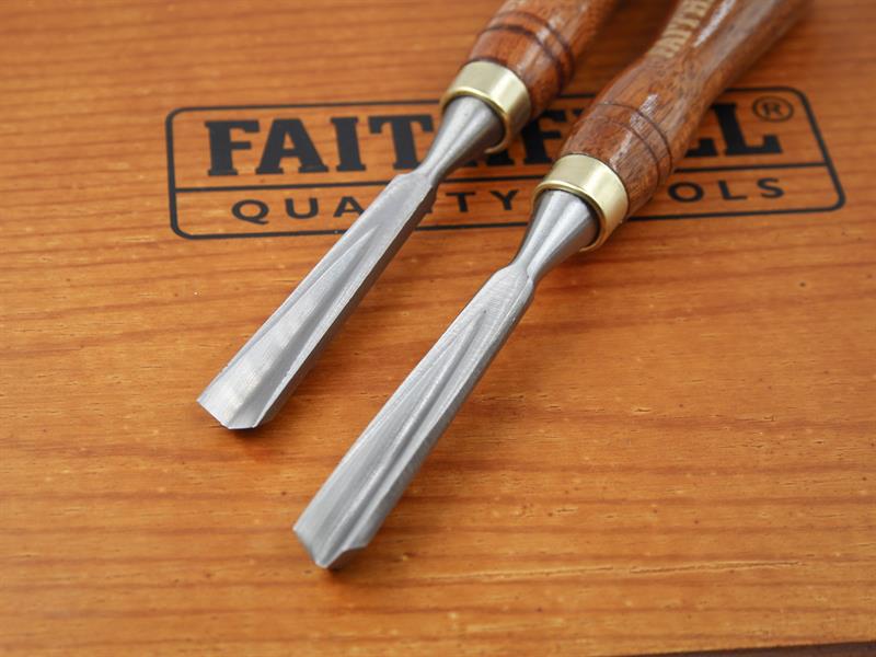 Faithfull Woodcarving Set of 12 in Case FAIWCSET12