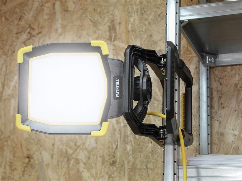 Faithfull Power Plus LED Clip Light 40W 110V FPPCLIP40WL