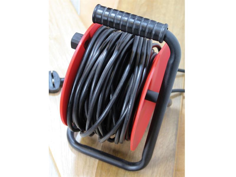 Faithfull Power Plus Open Drum Cable Reel 240V 13A 2-Socket 25m FPPCR25M