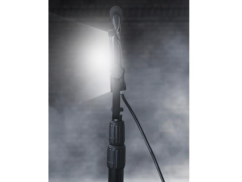 Faithfull Power Plus FPPSLLED20VL SMD LED Single Head Tripod Site Light 20W 1800 Lumens 110V