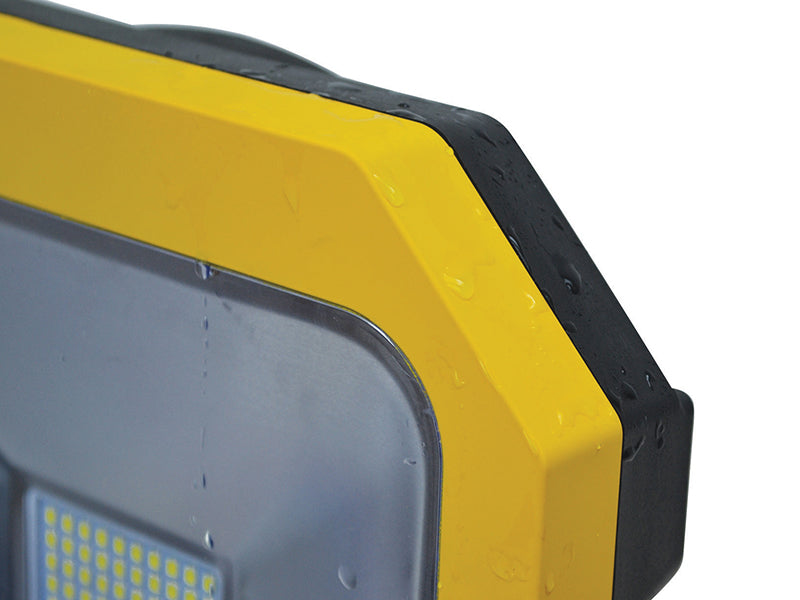 Faithfull Power Plus SMD LED Task Light with Power Take Off 20W 110V FPPSLTL20L