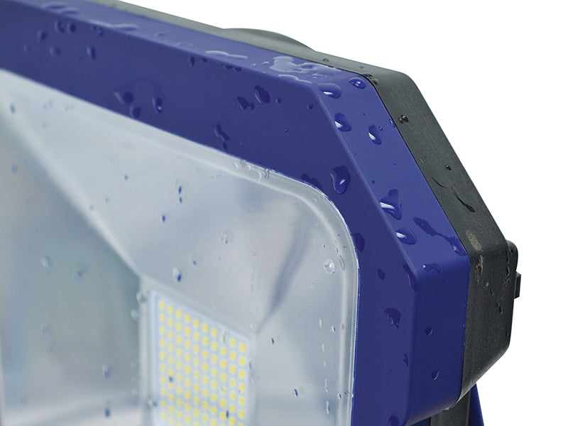 Faithfull Power Plus SMD LED Task Light with Power Take Off 20W 240V FPPSLTL20