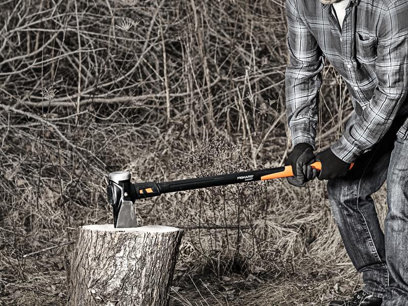 Fiskars IsoCore Builder's Axe Length 914mm Wood Splitting Face FSK1020220