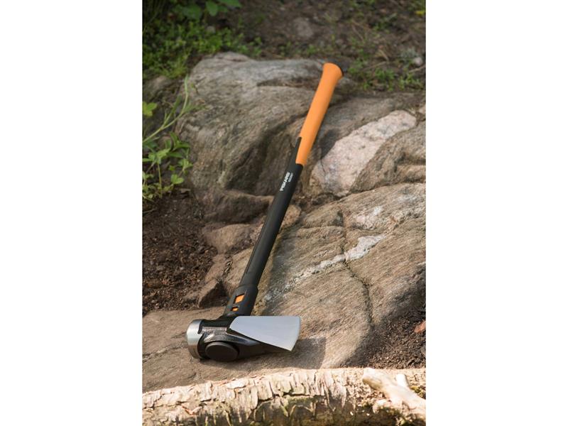 Fiskars IsoCore Builder's Axe Length 914mm Wood Splitting Face FSK1020220