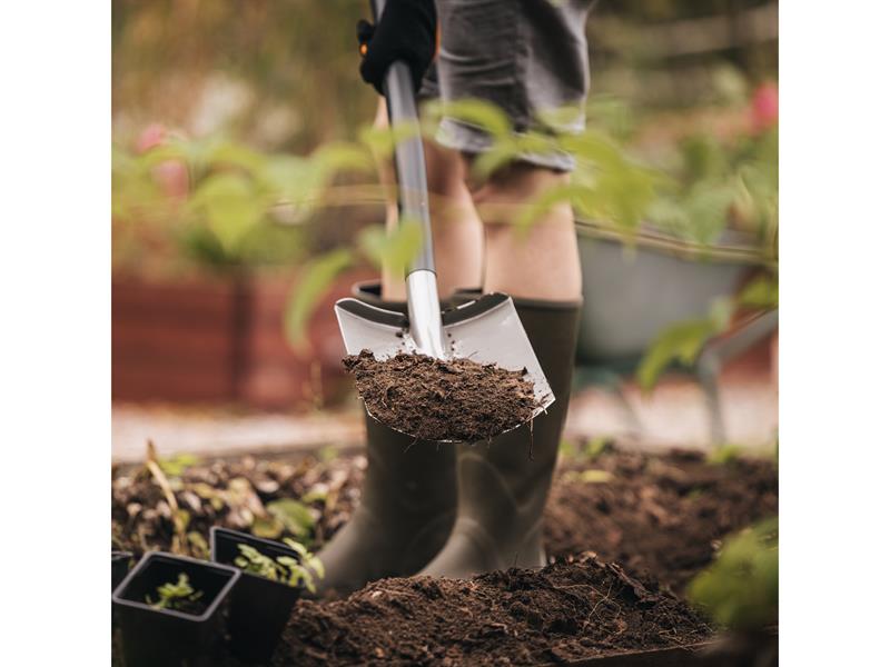 Fiskars Ergonomic™ Rounded Spade FSK1066710