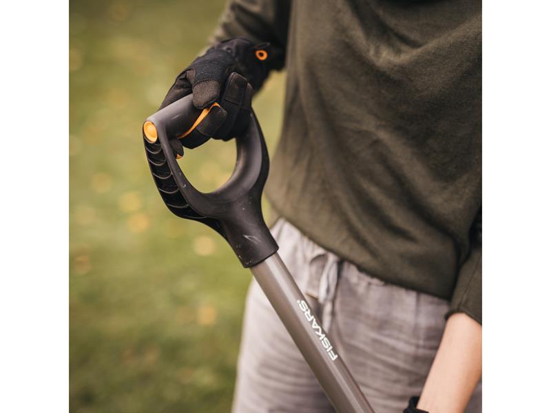 Fiskars Ergonomic™ Rounded Spade FSK1066710