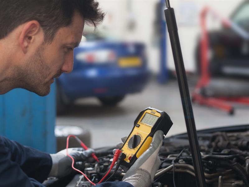 STANLEY® Intelli Tools FatMax® Basic Digital Multimeter INT082565