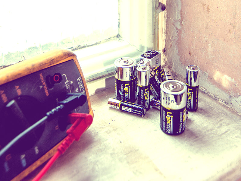Lighthouse 9V LR61 Alkaline Battery 1100 mAh (Single Pack) L/HBAT9V