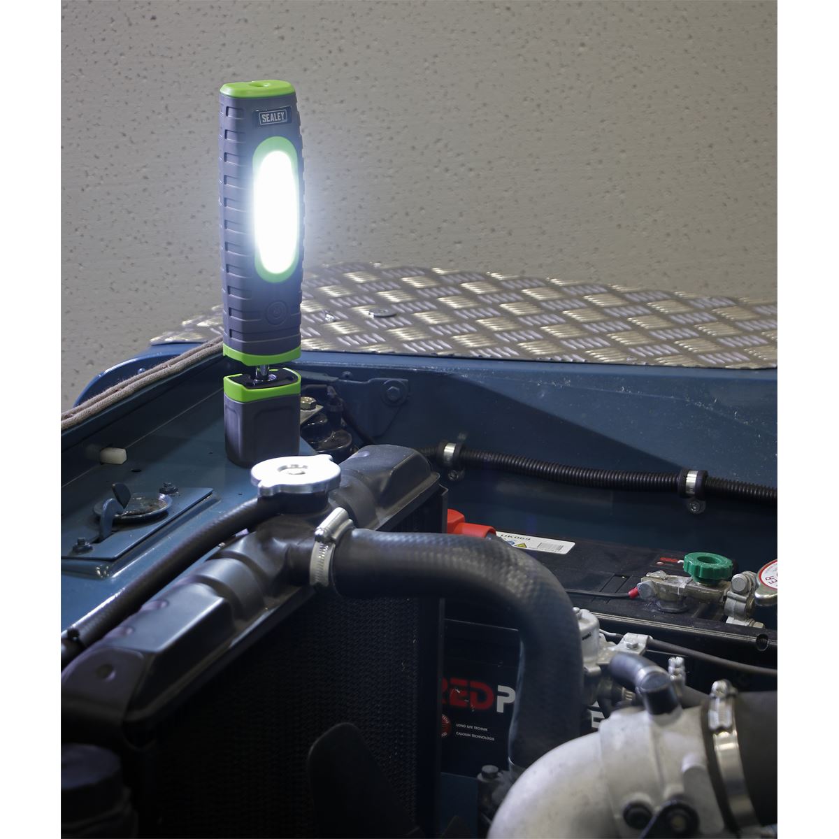 Sealey Rechargeable 360� Inspection Lamp 24 SMD & 3W SMD LED Green 2 x Lithium-ion LED3606G
