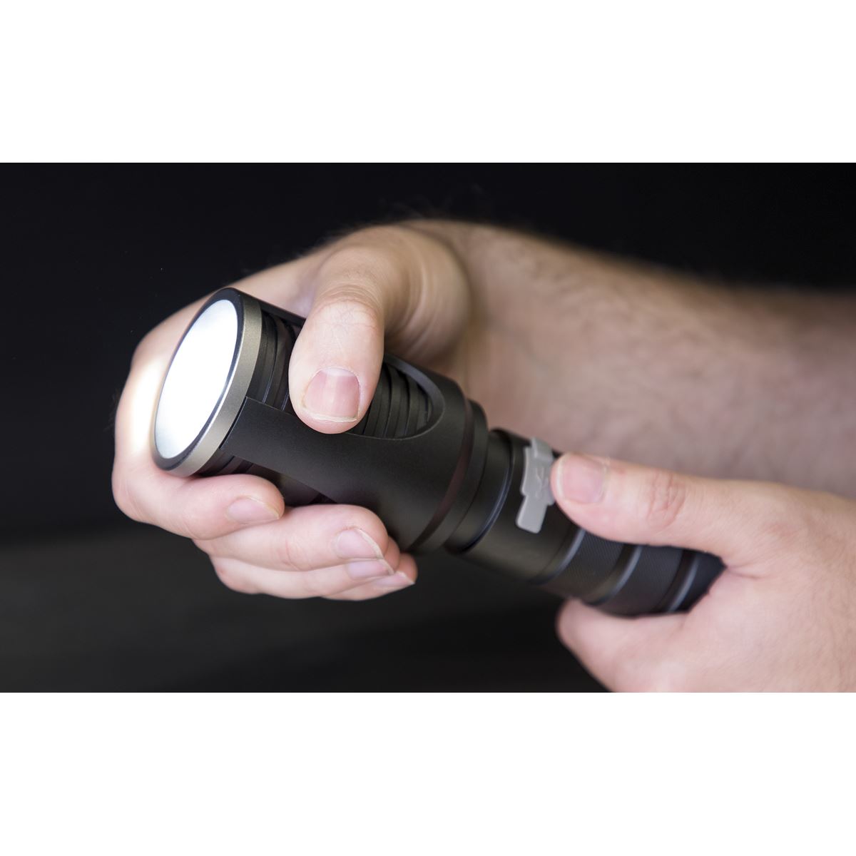Sealey Aluminium Torch 60W COB LED Adjustable Focus Rechargeable with USB Port LED4494