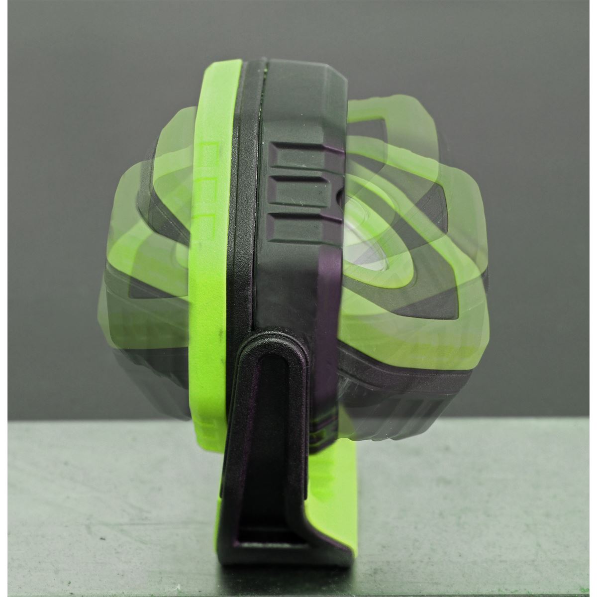 Sealey Rechargeable Pocket Floodlight with Magnet 360� 7W COB LED - Green LED700P