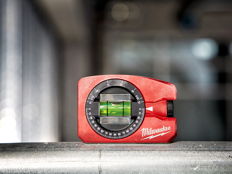 Milwaukee Hand Tools Magnetic Pocket Level 7.8cm MHT932459597