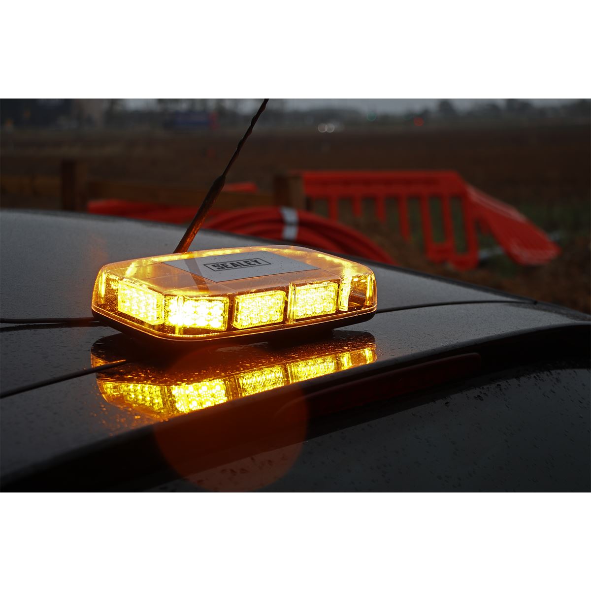 Sealey Mini Light Bar 50W SMD LED 12/24V Magnetic Base MLB80MB