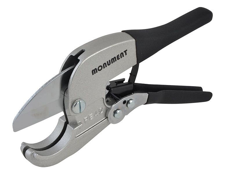 Monument 2645T Ratchet Action Plastic Pipe Cutter 42mm MON2645