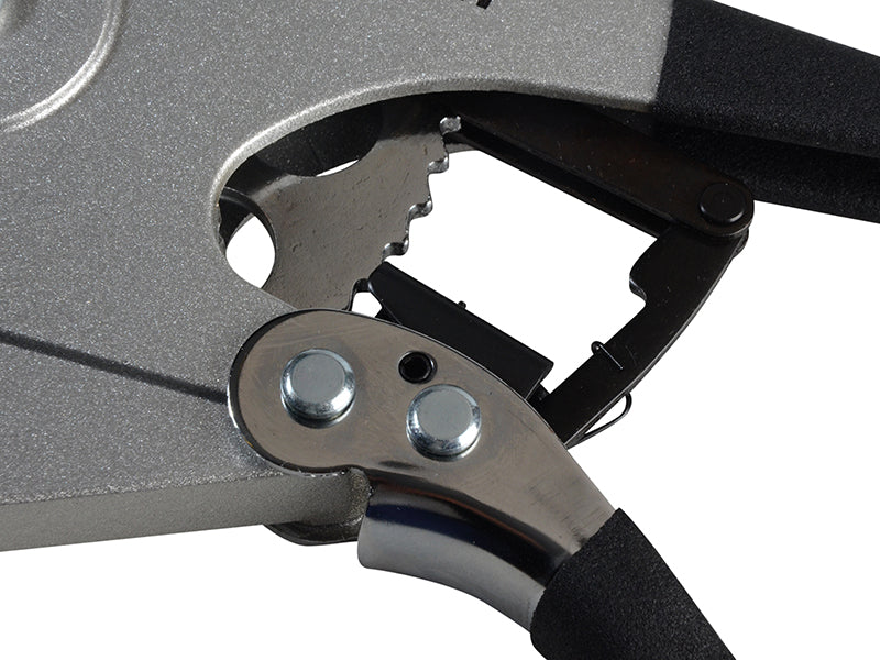 Monument 2647Z Plastic Pipe Cutter 60mm MON2647