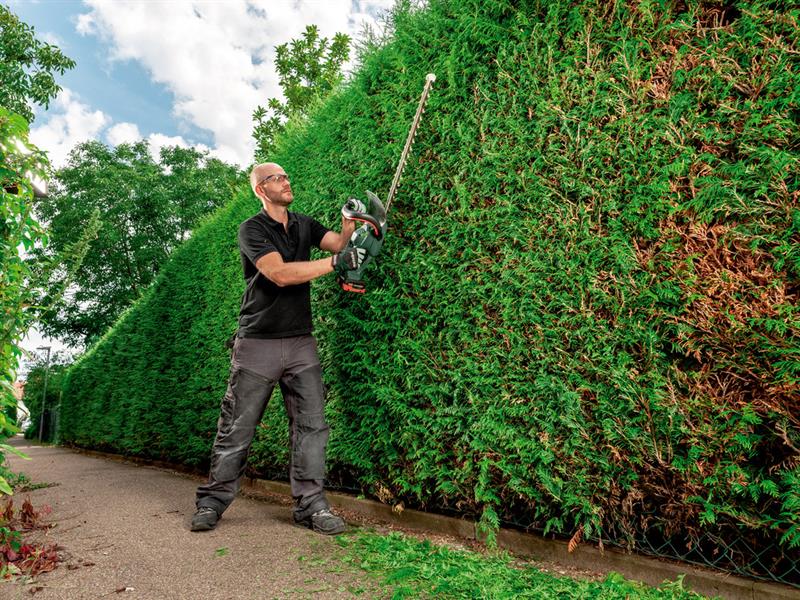 Metabo Hedge Trimmer 18V Bare Unit Blade Length 65cm Strokes 2,700 MPTAHS1865V