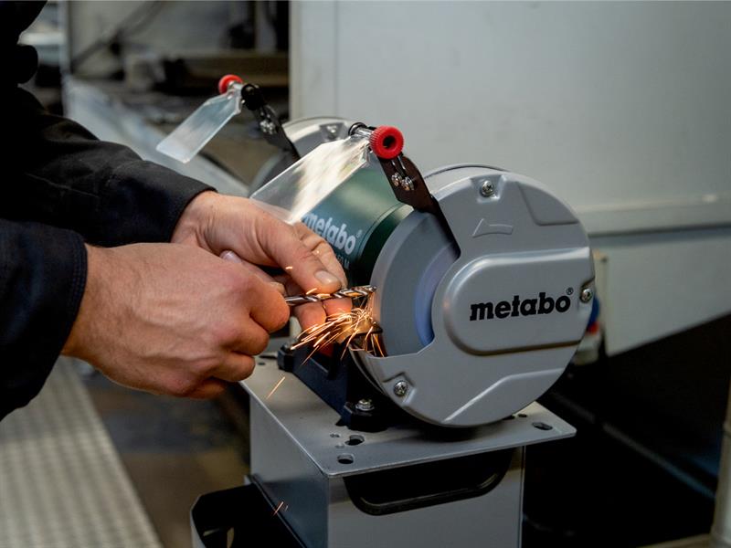 Metabo Bench Grinder 370W 240V Wheel Sizes 150 x 20 x 20mm MPTDS150M