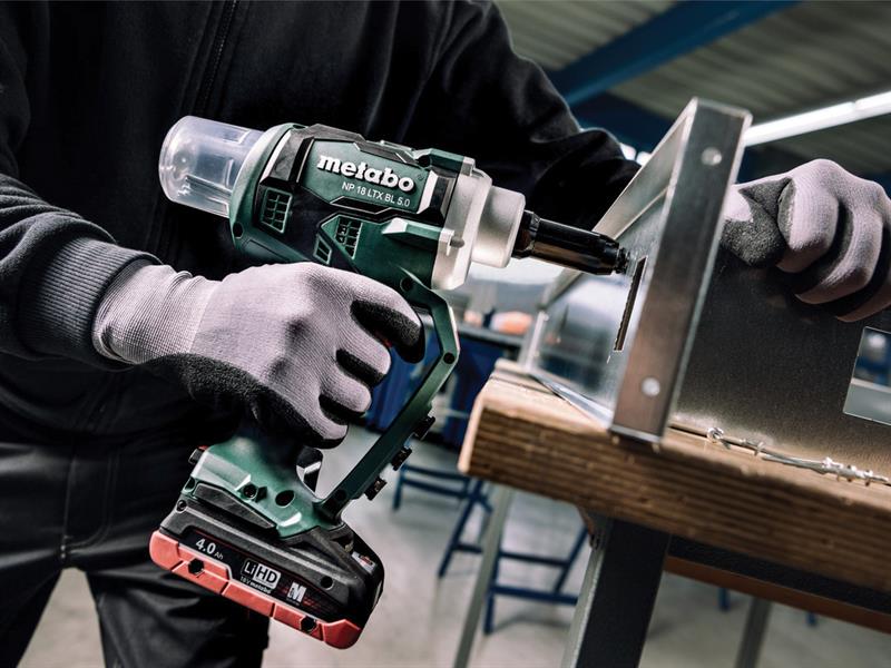 Metabo NP 18 LTX BL 5.0 Brushless Rivet Gun + metaBOX 18V Bare Unit MPTNP18LTX
