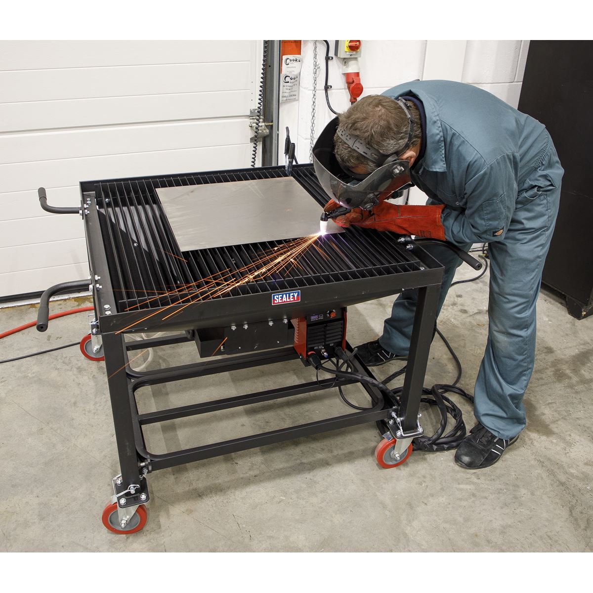 Sealey Plasma Cutting Table/Workbench - Adjustable Height with Castor Wheels PCT2