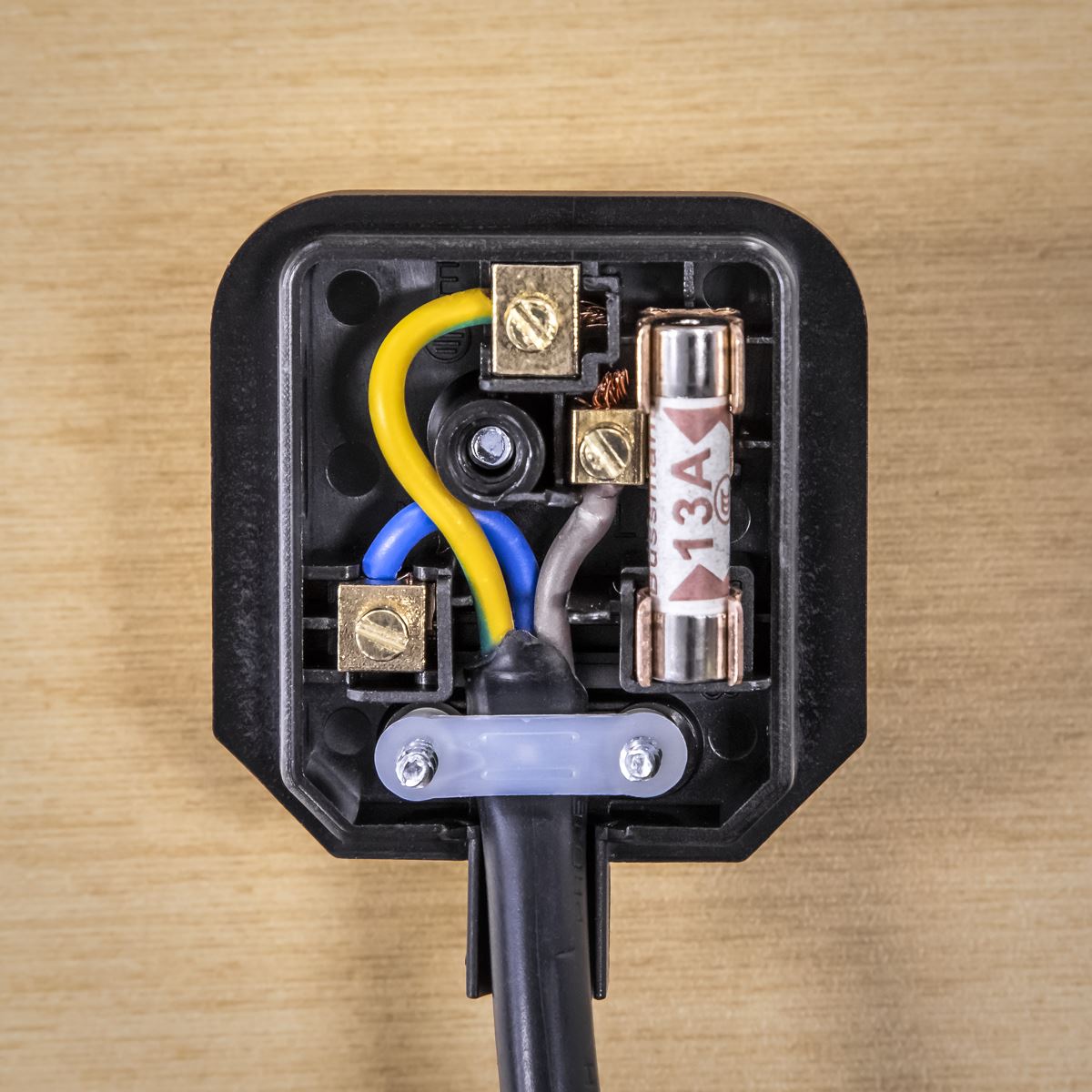 Sealey Black 13A heavy-Duty Plug PL/13/3S
