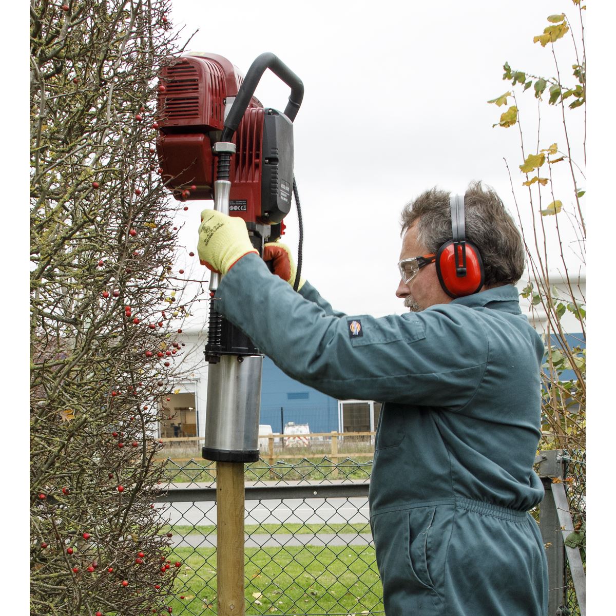 Sealey 2-Stroke Petrol Post Driver �100mm PPD100