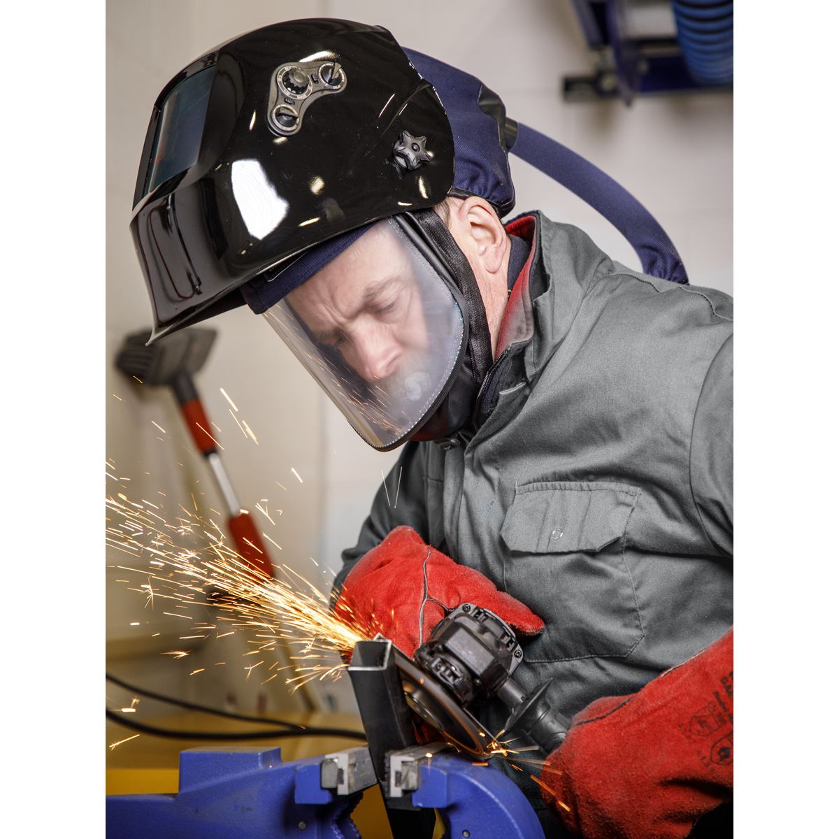 Sealey Welding Helmet with TH1 Powered Air Purifying Respirator (PAPR) Auto Darkening PWH616