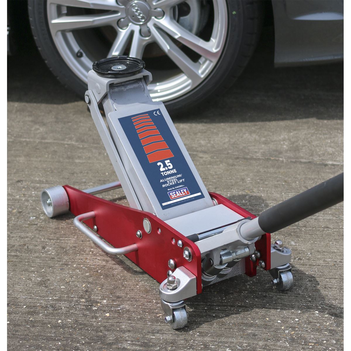 Sealey Trolley Jack 2.5 Tonne Aluminium/Steel Rocket Lift RJAS2500