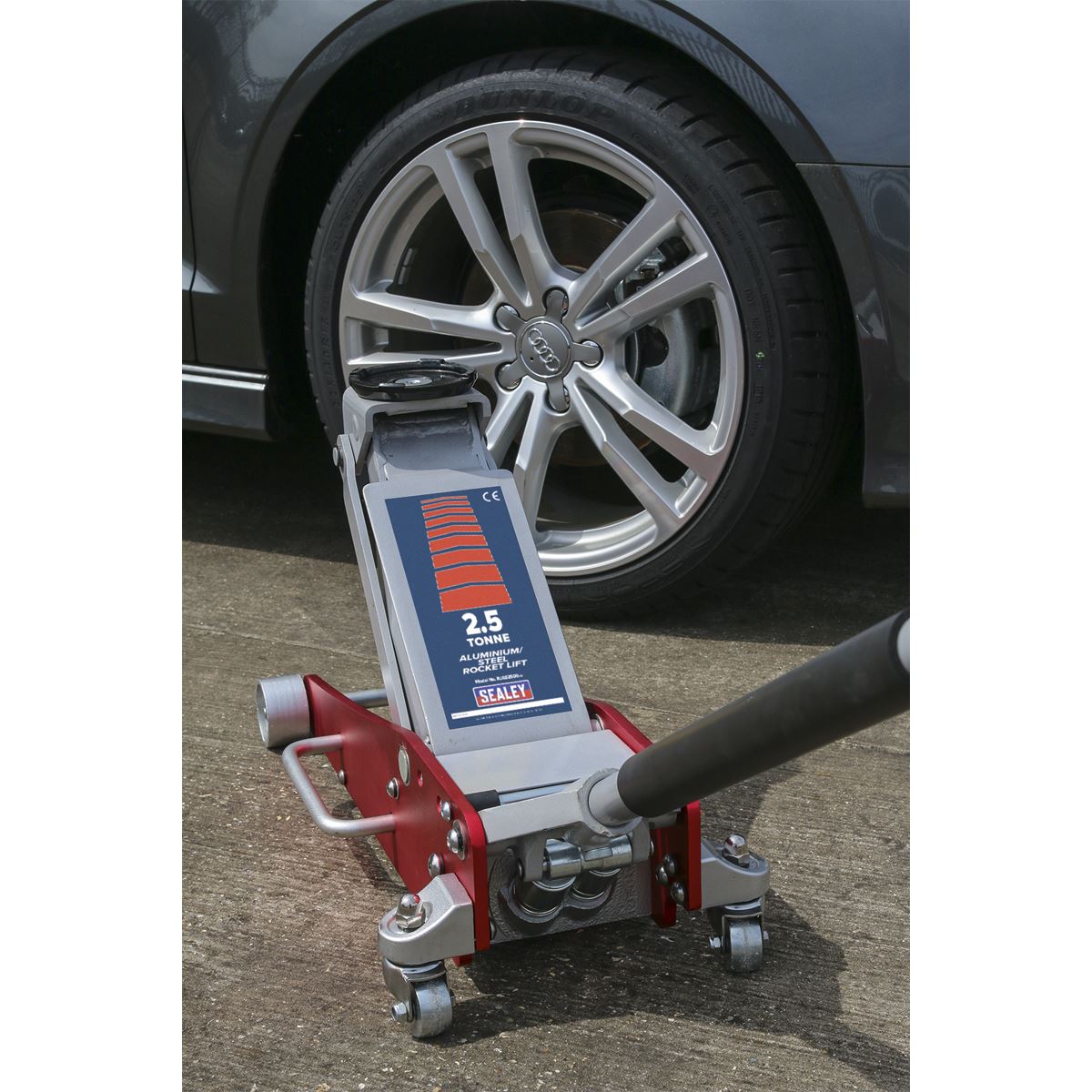 Sealey Trolley Jack 2.5 Tonne Aluminium/Steel Rocket Lift RJAS2500