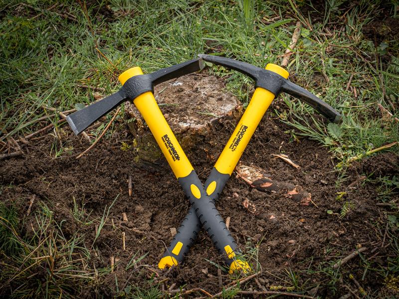 Roughneck Micro Pick Cutter Mattock Set 2 Piece Length 380mm ROU64015
