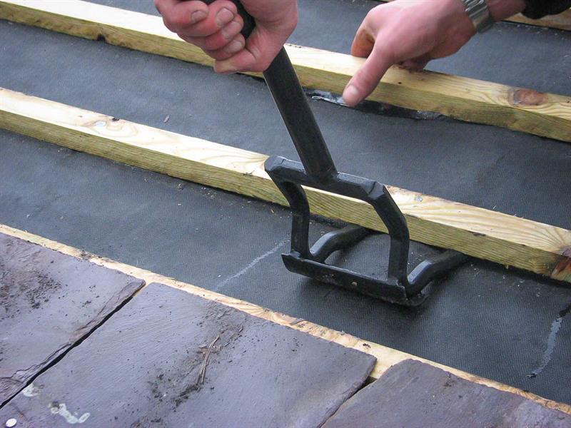 Roughneck Roofing, Demolition & Lifting Bar 47.5cm (18.3/4in) ROU64642