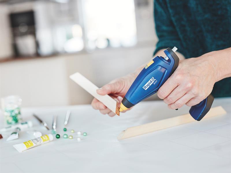 Rapid BGX7 Cordless Glue Gun 3.6V Li-ion RPD5001409