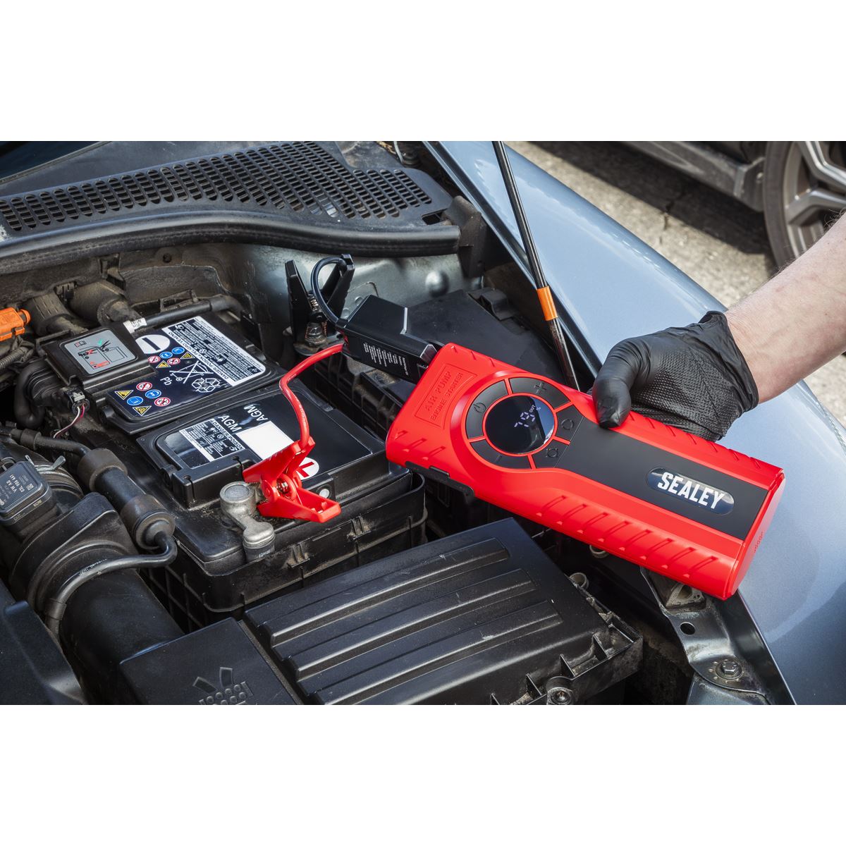 Sealey RoadStart® 1200A 12V Jump Starter & Tyre Inflator RS1200TI
