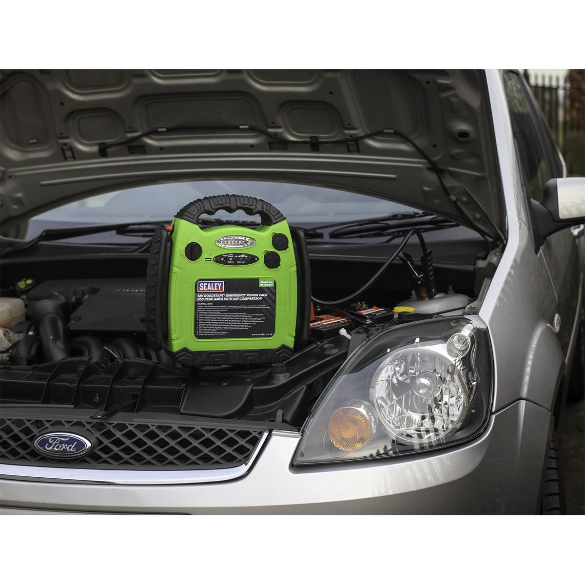 Sealey RoadStart® Emergency Jump Starter with Air Compressor 12V 900 Peak Amps RS1322HV