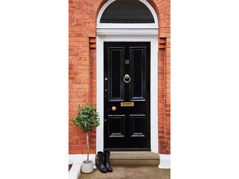 Ronseal 10 Year Weatherproof Wood Paint Black Satin 2.5 litre RSL38794