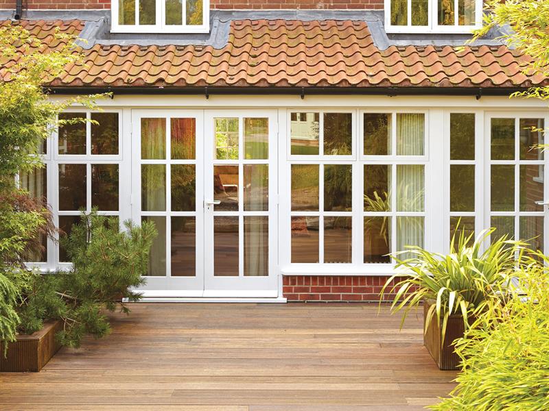 Ronseal 10 Year Weatherproof Wood Paint White Satin 2.5 litre RSL38795