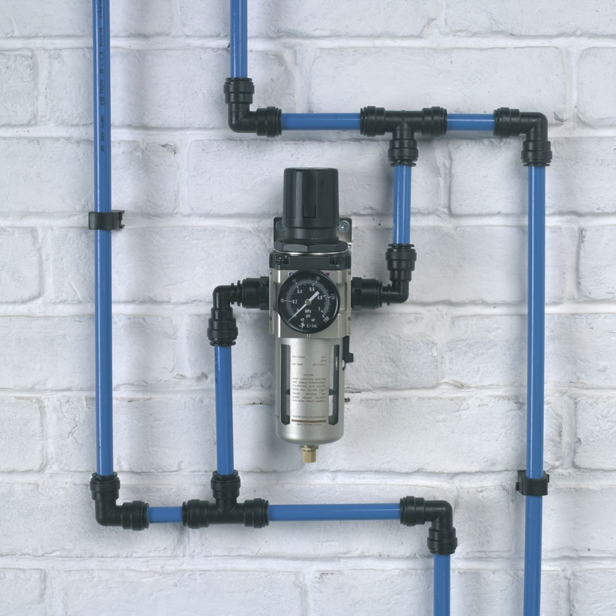 Sealey Air Filter Regulator Max Airflow 140cfm With Wall Bracket SA206FR