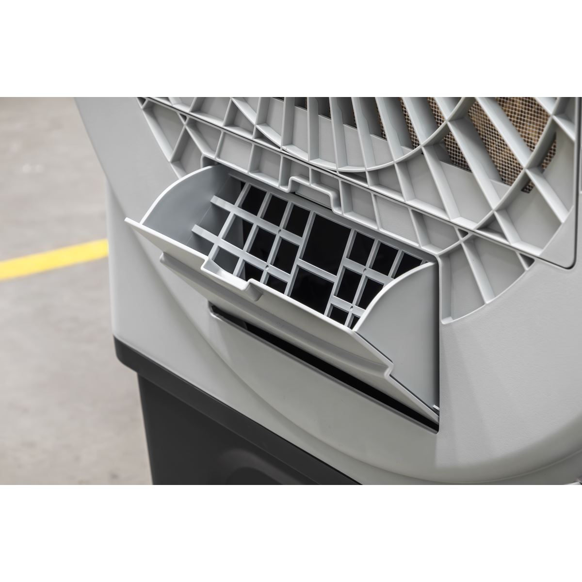 Sealey Portable Air Cooler On Wheels 230V No Refrigerants Used SAC100