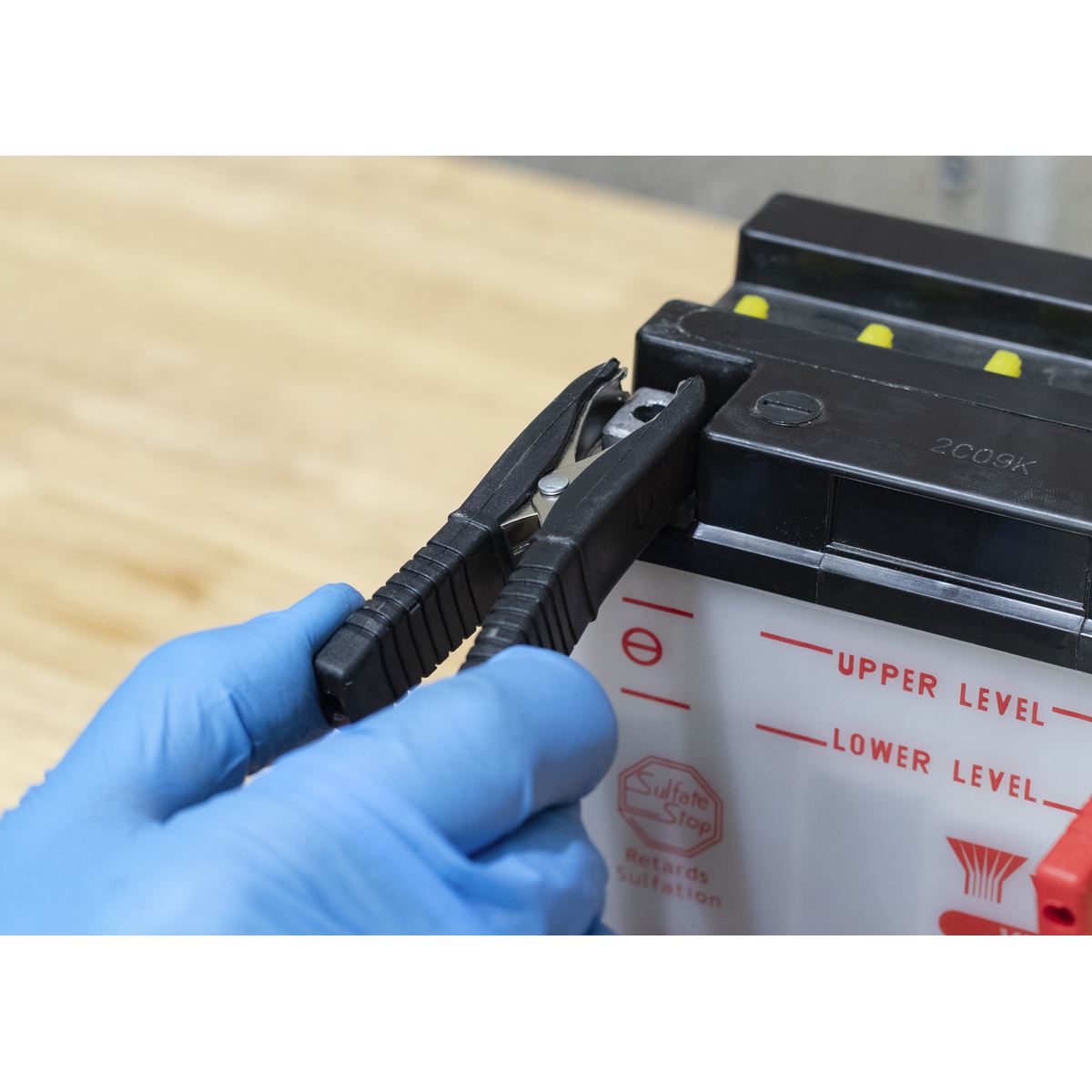 Sealey Battery Maintainer Charger 12V 6A Fully Automatic SBC6