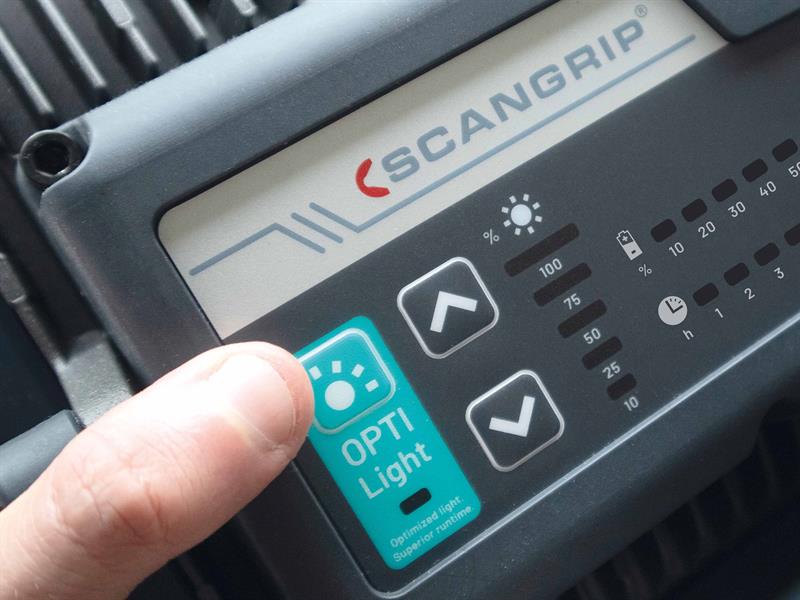 SCANGRIP NOVA 4 C+R DUAL Work Light 4000 Lumen Cable & Rechargeable SCG036204UK