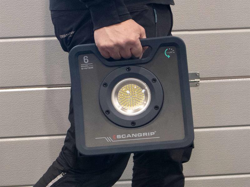 SCANGRIP NOVA 6 C+R DUAL Work Light 6000 Lumen Cable & Rechargeable SCG036205UK
