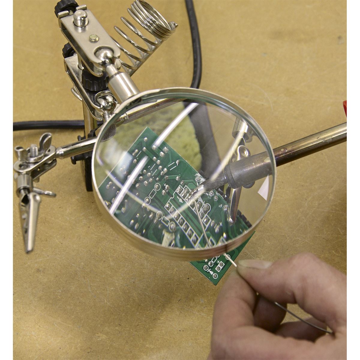 Sealey Mini Robot Soldering Stand with Magnifier & Iron Holder SD150H