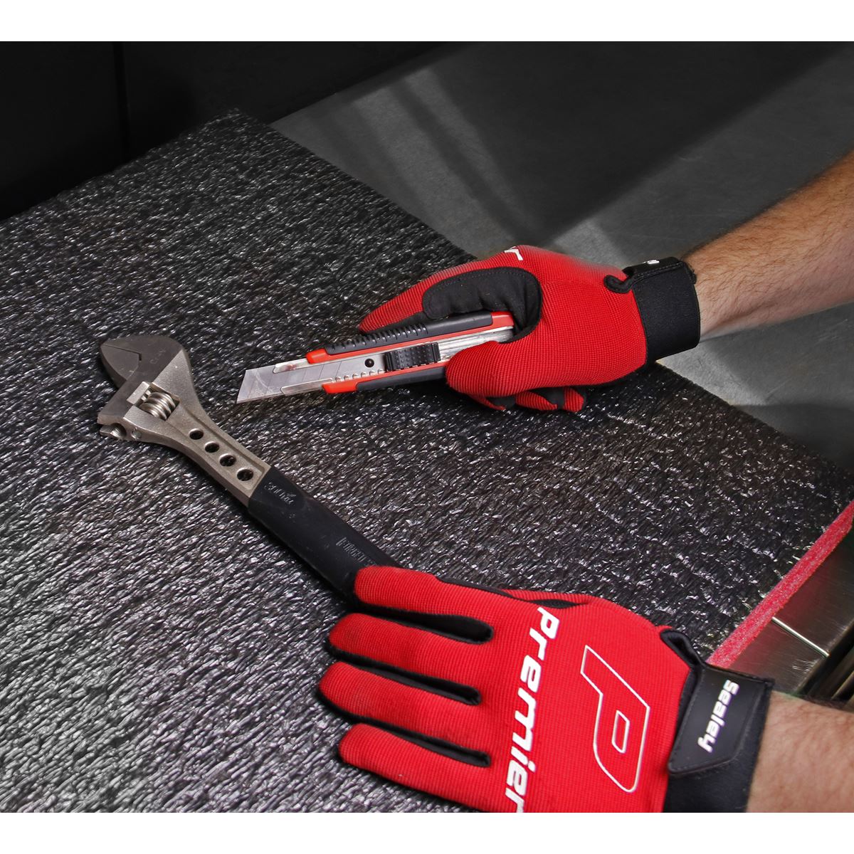 Sealey Easy Peel Shadow Foam® Red/Black 1200 x 550 x 50mm SF50R