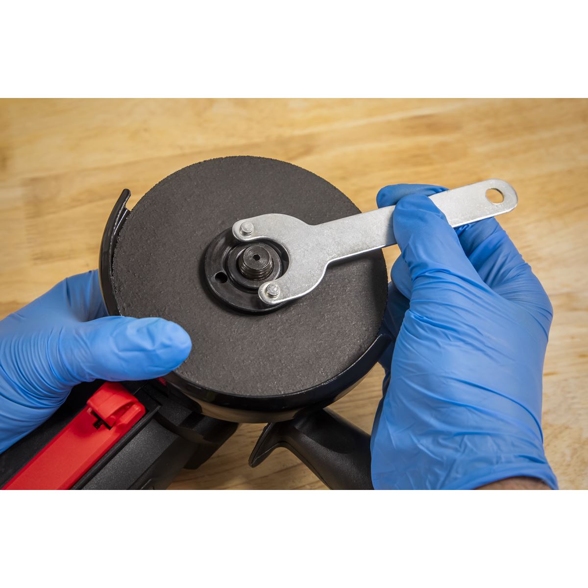 Sealey Angle Grinder �115mm 750W/230V SG115E
