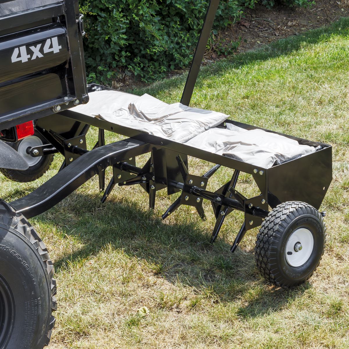 Sealey 48"Tow Behind Plug Aerator SLA48T
